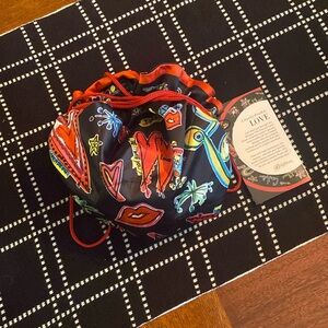 Brighton Jewelry Travel Drawstring Pouch love scribble Tom Clancy brand new